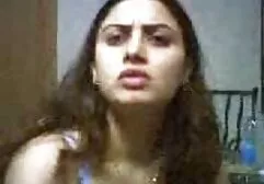 Lovelace leva a aldeia espanhola que peito em seu quarto e queimá lo na vagina sexo explicito completo perto da janela grande