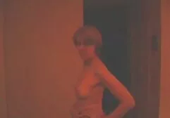 Marido batendo sua esposa direito video porno completo brasileiro como ele dedos em sua vagina com a gravidade
