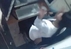 Cortar onde mulherengo cums no rosto da video completo de pornografia menina depois do sexo e boquete