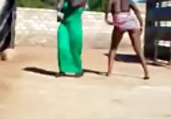 Homem czech massage completo peludo em Otomano fode casais depois de boquete na Bunda