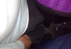 Sob videos completos sexo gratis a saia da jovem loira