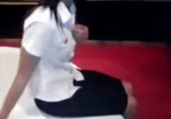 Durante a massagem, o homem excitou a garota com a czech hunter video completo tatuagem e seu pau na vagina