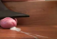 Jovem motorista de táxi transando com um tarzan porno completo passageiro ruivo