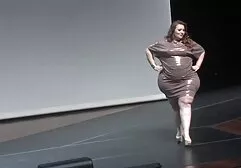 Morena é bom em porra elisa sanches madrasta completo