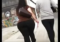 o administrador de com óculos assistindo Natalia Starr com natural de ordenha em Vagina e porno completo nacional boca
