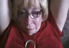 O homem desenvolveu a bunda vivi fernandes porno completo de uma mulher madura com um brinquedo sexual e seu pau